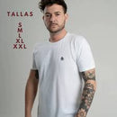 🔥 ¡Viste con clase sin pagar de más! Paga 3 camisetas Monastery y llévate una sandalia GRATIS. 🔥